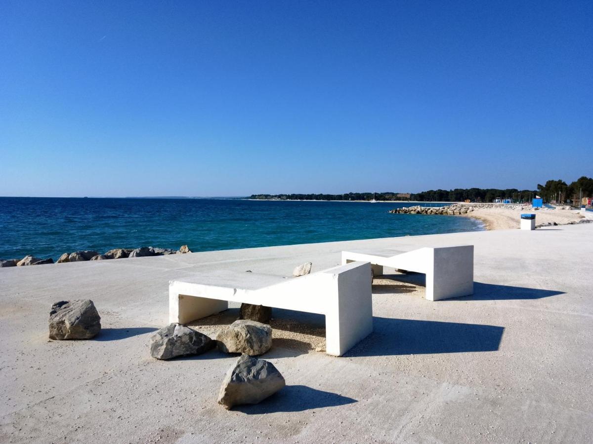Abelia Pool View Studio Pula Exterior photo
